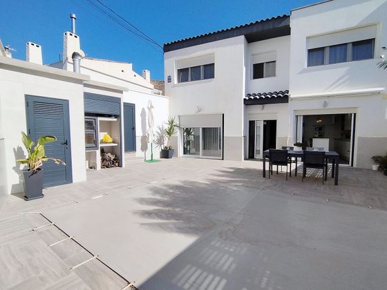Foto 1 de Casa adossada en venda a Aguadulce Norte de 5 habitacions amb terrassa i piscina