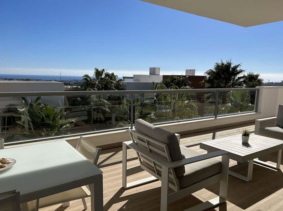 Foto 1 de Pis en lloguer a urbanización Los Aguilares de 3 habitacions amb terrassa i piscina