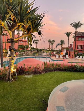 Foto 1 de Àtic en lloguer a calle Sefardi de 3 habitacions amb terrassa i piscina