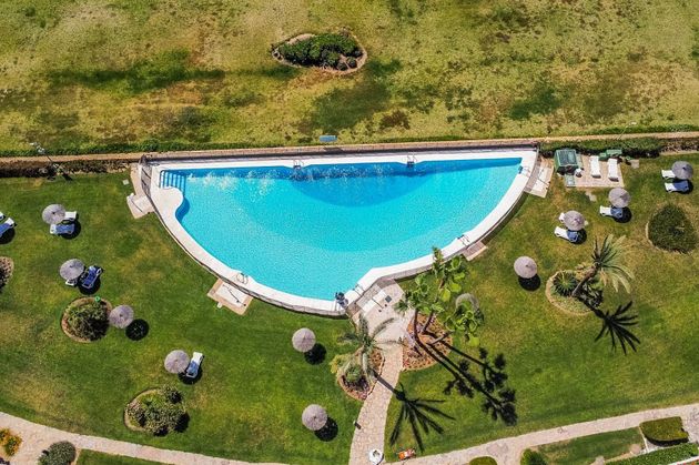 Foto 2 de Casa en venta en calle Los Granados Playa Urbanisation de 3 habitaciones con terraza y piscina
