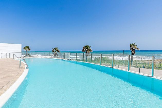 Foto 2 de Pis en venda a urbanización Presidente Beach de 3 habitacions amb terrassa i piscina