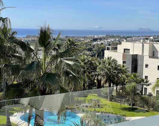 Foto 1 de Pis en venda a calle Marques de Muñiz de 2 habitacions amb terrassa i piscina