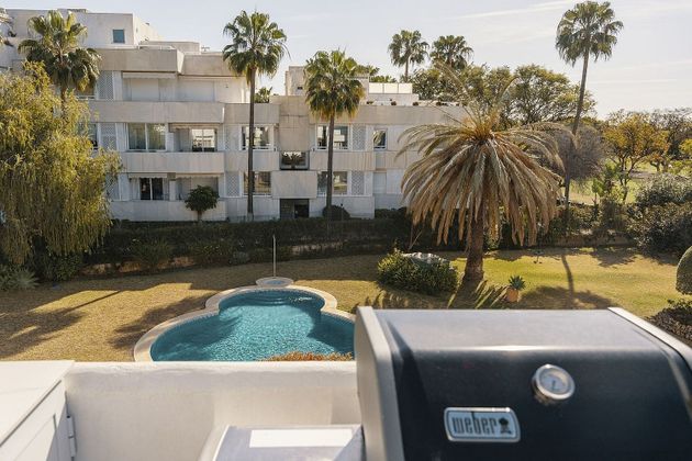 Foto 2 de Àtic en venda a calle El Angel de 3 habitacions amb terrassa i piscina