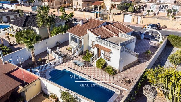 Foto 2 de Chalet en venta en Ciudad Quesada de 3 habitaciones con terraza y piscina