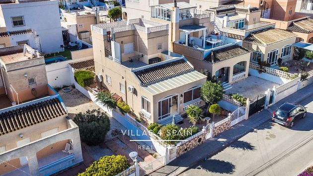 Foto 2 de Venta de chalet en San Miguel de Salinas de 3 habitaciones con terraza y jardín