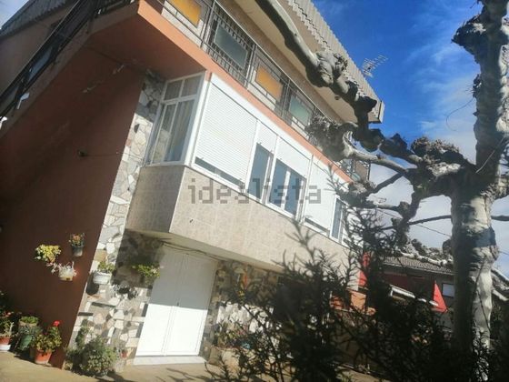 Foto 1 de Chalet en venta en Burgo Ranero (El) de 3 habitaciones con terraza y garaje
