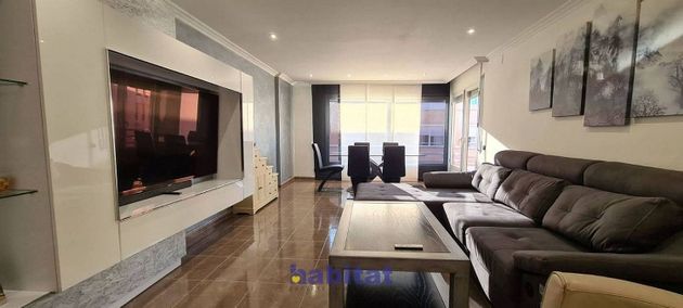 Foto 2 de Piso en venta en Nou Eixample Nord de 4 habitaciones con terraza y balcón