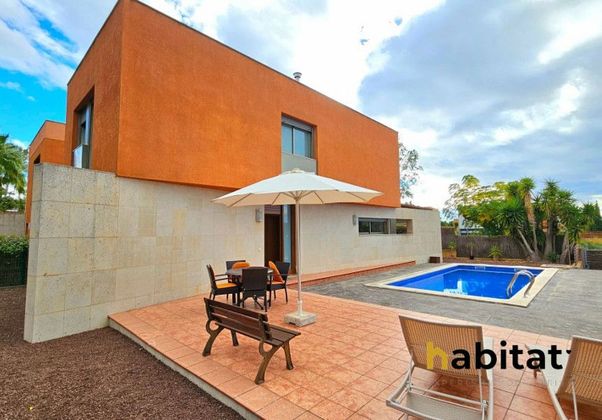 Foto 1 de Casa en venda a Catllar, el de 4 habitacions amb terrassa i piscina