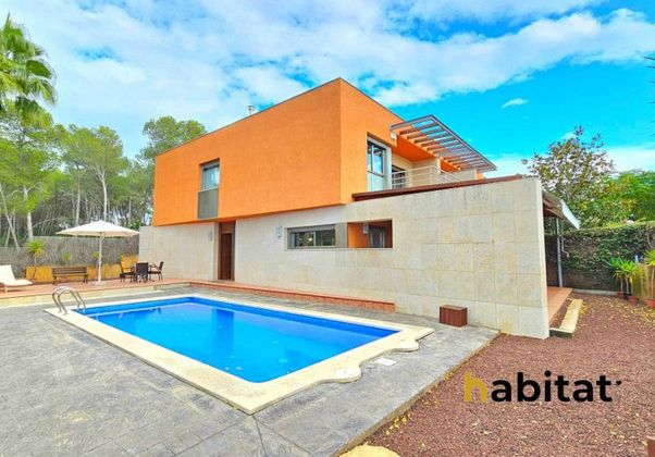 Foto 2 de Casa en venda a Catllar, el de 4 habitacions amb terrassa i piscina