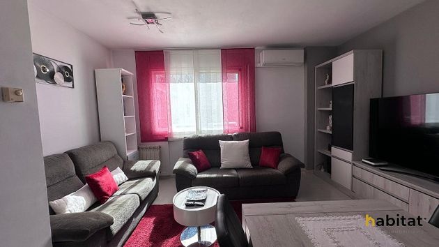 Foto 2 de Pis en venda a Nou Eixample Sud de 2 habitacions amb aire acondicionat i calefacció
