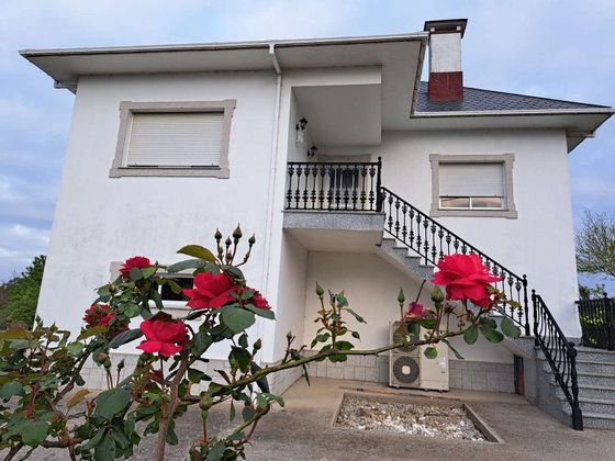 Foto 2 de Xalet en venda a Miño de 7 habitacions amb garatge i jardí