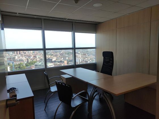 Foto 2 de Alquiler de oficina en Creu Alta de 185 m²