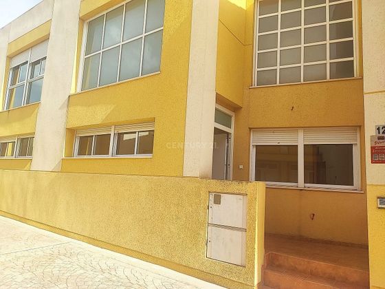 Foto 2 de Dúplex en venda a calle Antonio Pascual de 4 habitacions amb terrassa i garatge