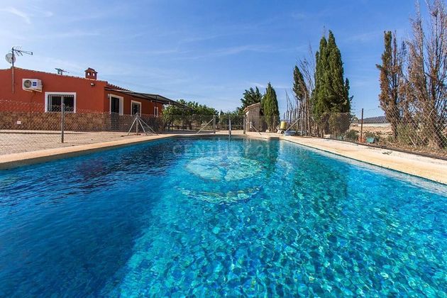 Foto 2 de Venta de chalet en calle Lugar Leiva de 3 habitaciones con piscina