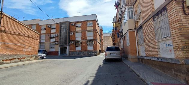 Foto 1 de Piso en venta en plaza Gibraltar de 3 habitaciones y 64 m²