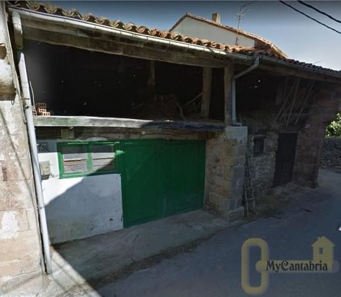 Foto 1 de Casa en venda a barrio Bustablado de 3 habitacions i 147 m²