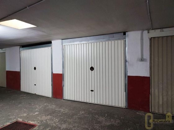 Foto 2 de Venta de garaje en Santoña de 13 m²