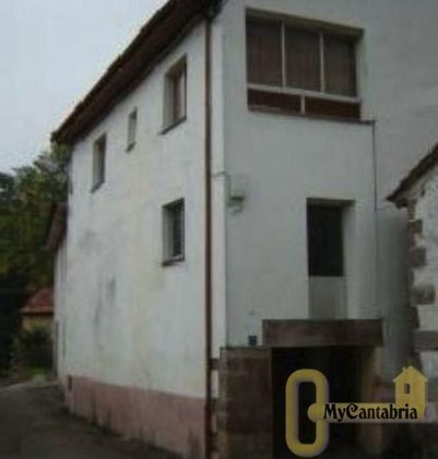 Foto 1 de Casa en venta en Arenas de Iguña de 3 habitaciones con terraza y jardín