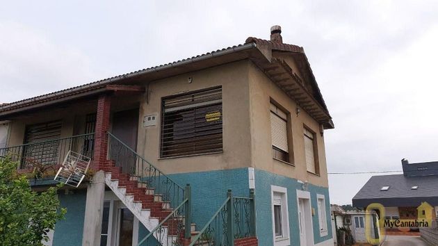 Foto 1 de Piso en venta en Marina de Cudeyo de 3 habitaciones con terraza y balcón