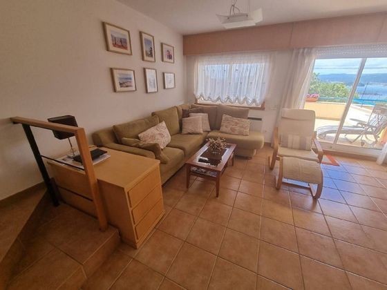 Foto 2 de Venta de casa adosada en Porto do Son de 3 habitaciones con terraza y piscina