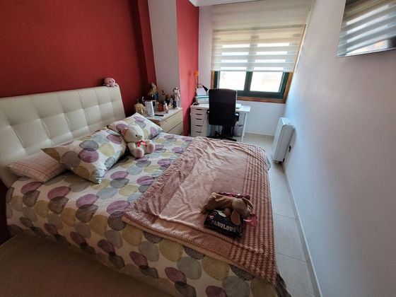 Foto 2 de Pis en venda a Porto do Son de 3 habitacions amb garatge i calefacció