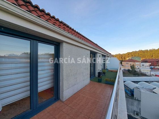 Foto 2 de Ático en venta en calle Cimadevila de 2 habitaciones con terraza y piscina