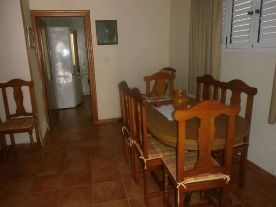 Foto 1 de Venta de casa adosada en Casas de Benítez de 5 habitaciones y 140 m²