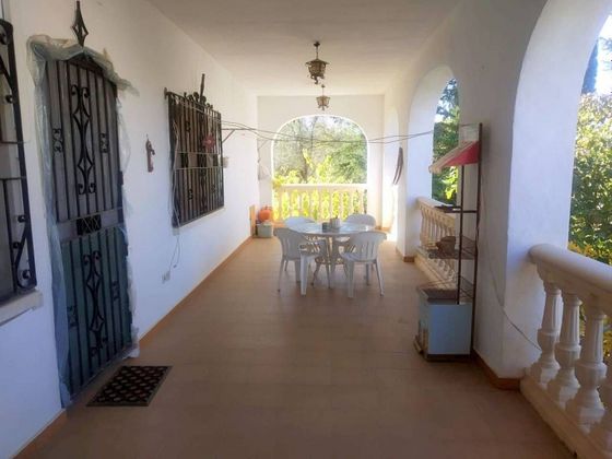 Foto 2 de Casa en venda a Villalgordo del Júcar de 5 habitacions amb piscina i jardí
