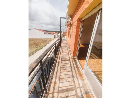 Foto 1 de Casa en venda a Fuensanta de 4 habitacions amb balcó i aire acondicionat