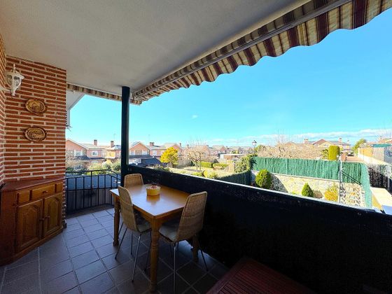 Foto 1 de Venta de casa en calle Somosierra de 4 habitaciones con terraza y piscina