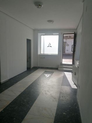 Foto 1 de Alquiler de local en Nuevo Cáceres de 55 m²