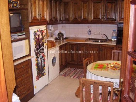 Foto 2 de Casa en venda a Torreorgaz de 5 habitacions amb calefacció