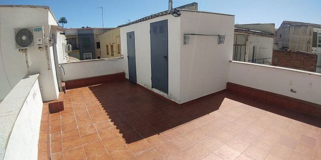 Foto 1 de Àtic en venda a Centro - Cáceres de 8 habitacions amb terrassa i balcó