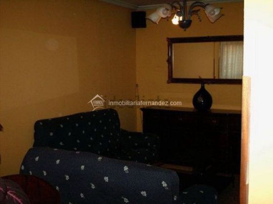 Foto 2 de Pis en venda a Centro - Cáceres de 5 habitacions amb calefacció
