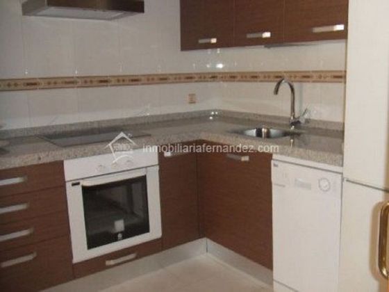 Foto 2 de Piso en venta en Centro - Cáceres de 2 habitaciones con terraza y aire acondicionado