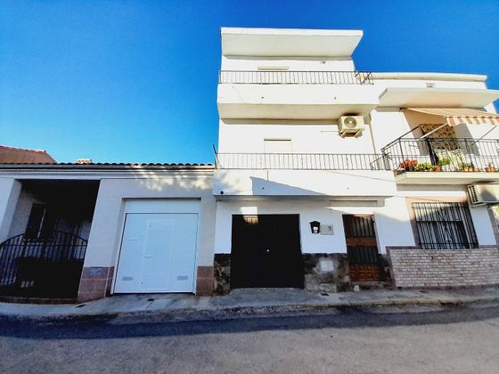 Foto 2 de Casa en venda a Sierra de Fuentes de 3 habitacions amb terrassa i balcó
