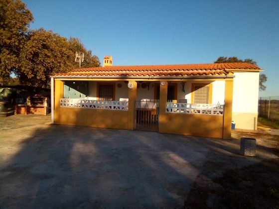 Foto 1 de Casa rural en venda a Pedanías de Cáceres de 4 habitacions i 150 m²