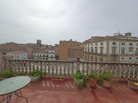 Foto 1 de Piso en venta en Ciudad Monumental de 7 habitaciones con terraza y balcón