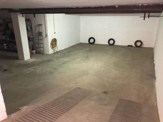 Foto 1 de Garaje en venta en Ciudad Monumental de 165 m²