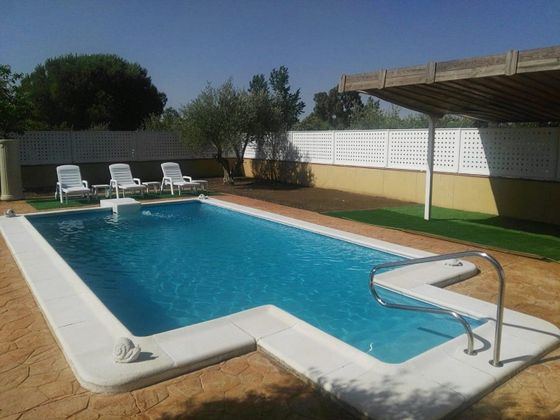 Foto 2 de Xalet en venda a Malpartida de Cáceres de 3 habitacions amb terrassa i piscina