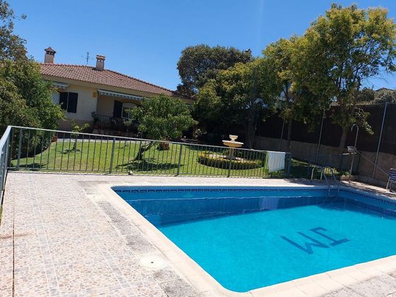 Foto 1 de Casa en venta en Ceres Golf de 5 habitaciones con piscina y garaje