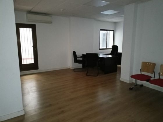 Foto 2 de Oficina en alquiler en Centro - Cáceres con aire acondicionado