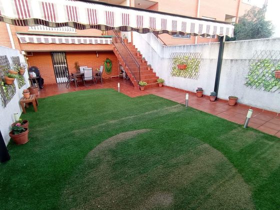 Foto 2 de Casa en venda a Nuevo Cáceres de 5 habitacions amb terrassa i garatge