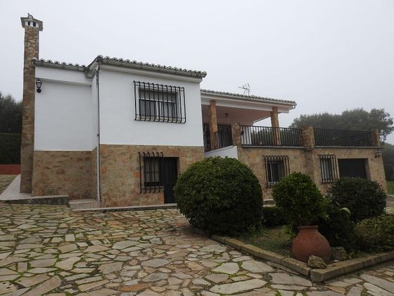 Foto 1 de Xalet en venda a Sierra de Fuentes de 4 habitacions amb terrassa i piscina