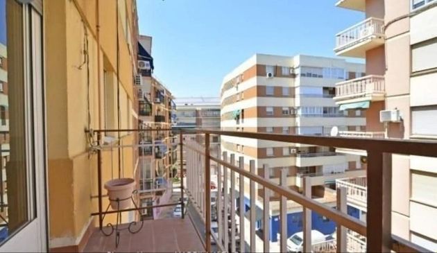 Foto 2 de Piso en venta en Ruta de la Plata de 4 habitaciones con terraza y balcón