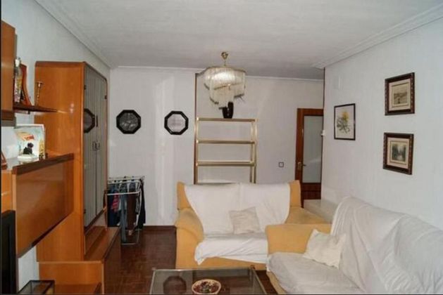 Foto 1 de Pis en lloguer a Centro - Cáceres de 4 habitacions amb terrassa