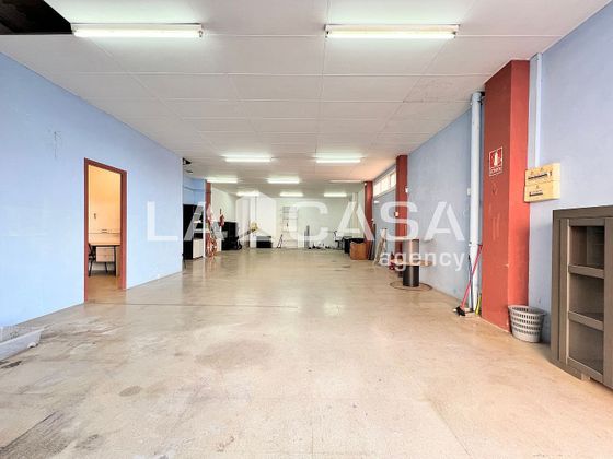 Foto 1 de Venta de local en Sant Adrià de Besos de 130 m²