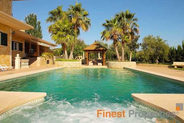 Foto 1 de Casa en venda a Son Ramonell - Es Figueral de 6 habitacions amb terrassa i piscina