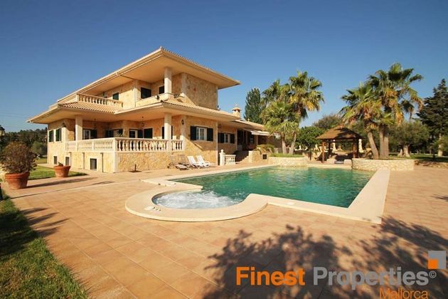 Foto 2 de Casa en venda a Son Ramonell - Es Figueral de 6 habitacions amb terrassa i piscina