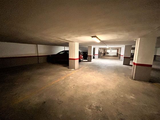 Foto 2 de Garaje en venta en paseo De Les Germanies de 60 m²